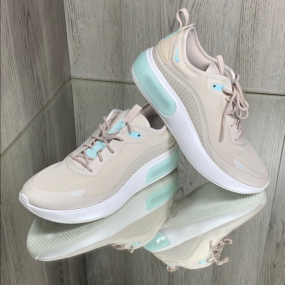nike air max dia tan